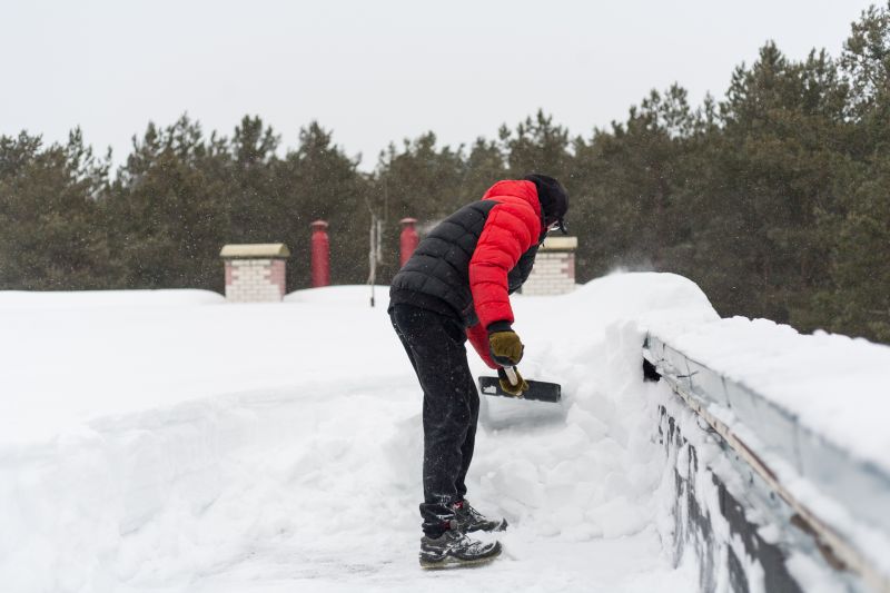 Seasonal Roofing Savings